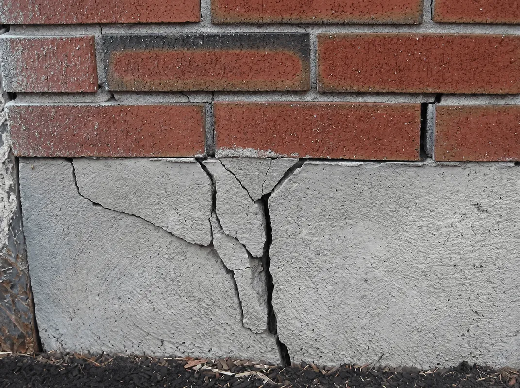 Concrete foundation with serious structural damage in Nashville, TN